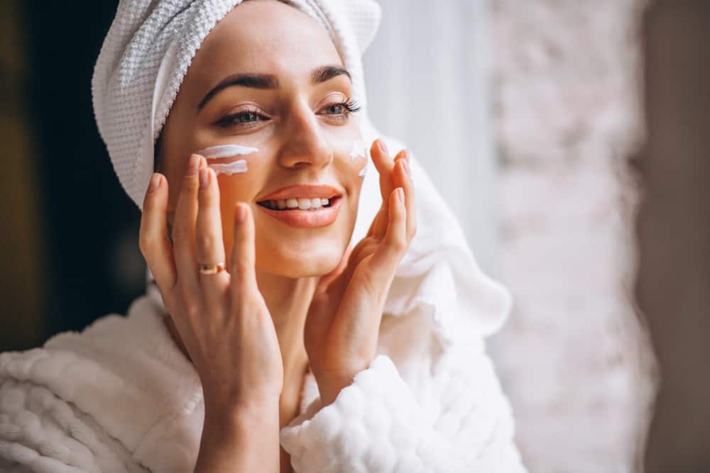 پاک نکردن آرایش