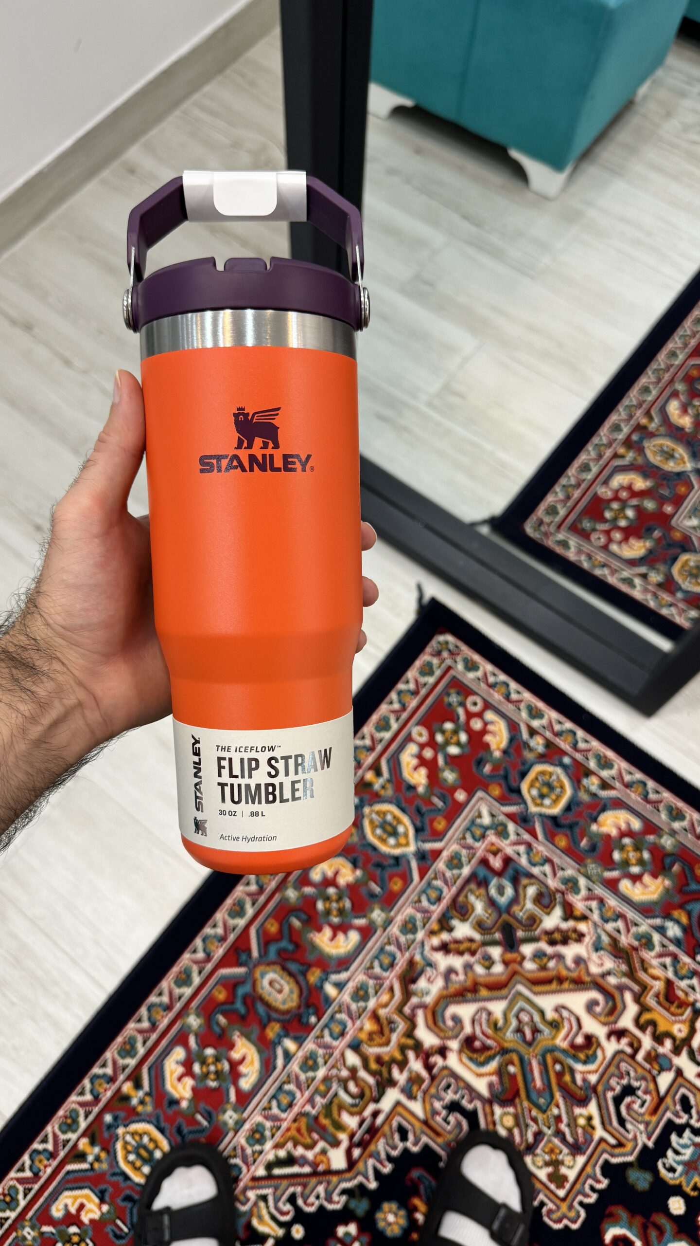 قمقمه استنلی نی دار مدل THE ICEFLOW FLIP STRAW TUMBLER گنجایش 880 میلی لیتر