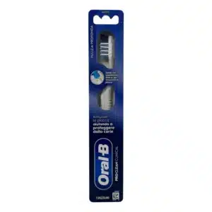 مسواک اورال بی مدل Pro-Clean Clinical با برس متوسط